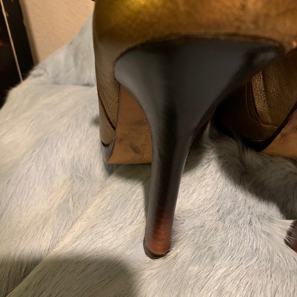 GOLD STUDDED BOW TIE ANKLE BOOT - Picture 13 of 15